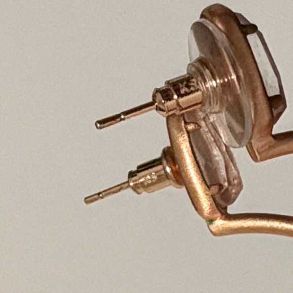 EUC [Kendra Scott] Small Pepper Blush Wood Stone Rose Gold Hoop Earrings - Picture 12 of 13